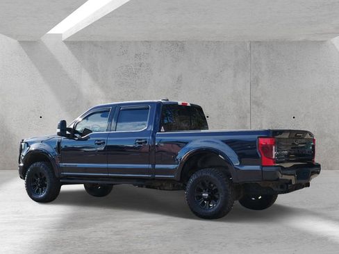 Certified 2022 Ford F250 Lariat w/ Tremor Off-Road Package image 4