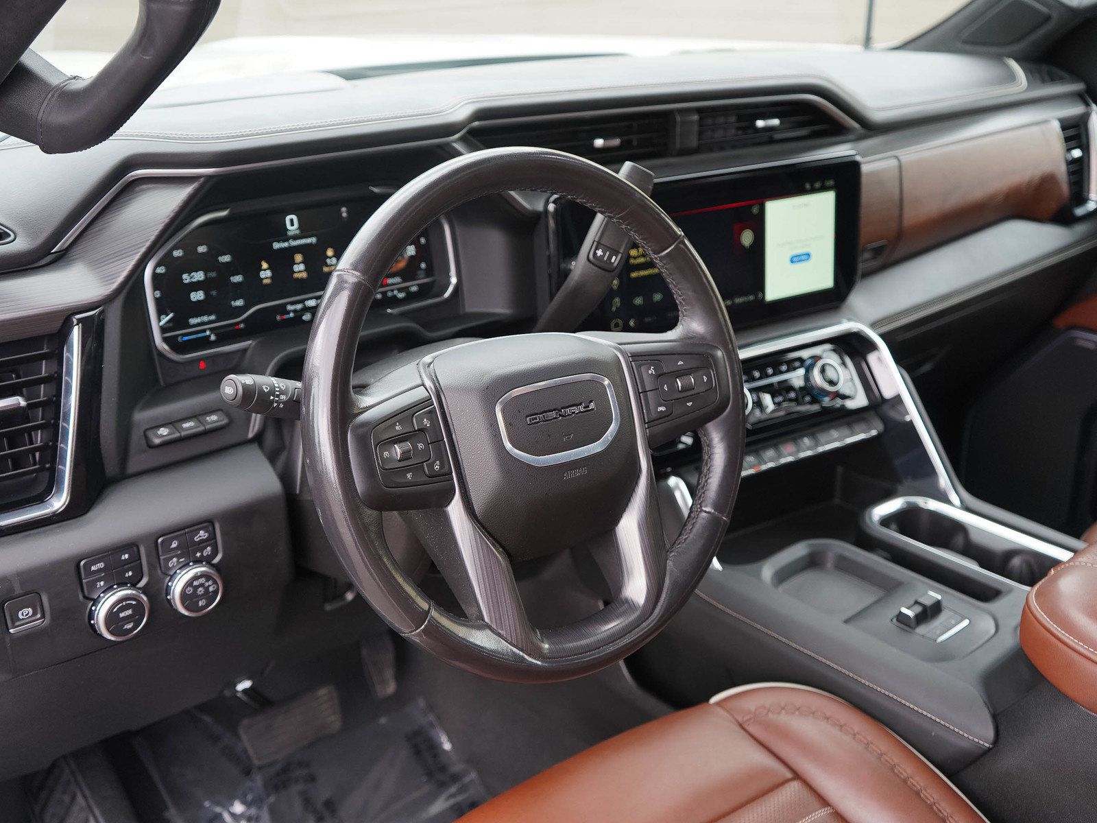 Used 2024 GMC Sierra 2500 Denali Ultimate AWD/4WD image 19