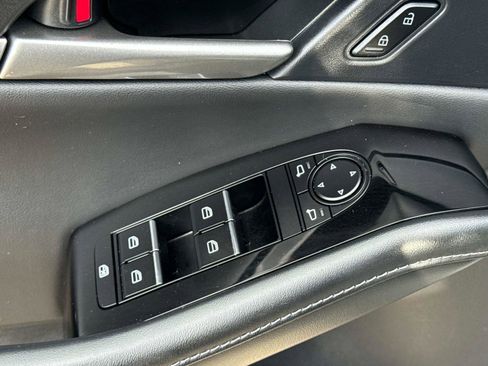 Certified 2025 MAZDA CX-30 AWD 2.5 S w/ Select Sport Pkg image 17