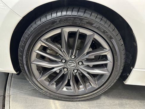 Used 2019 Acura ILX FWD image 9