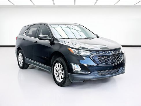 Used 2018 Chevrolet Equinox LT FWD image 3
