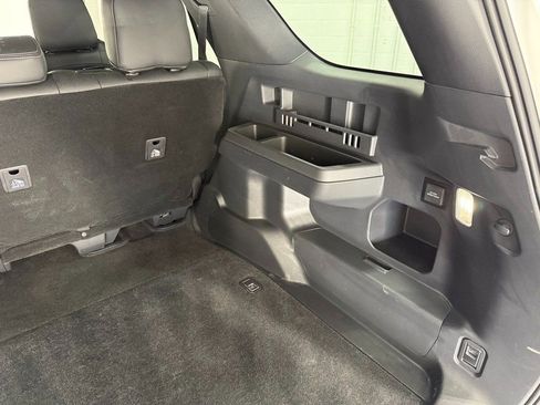 Used 2025 Toyota 4Runner TRD Off-Road image 51