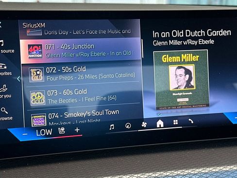 Used 2025 BMW 330i 330i w/ Premium Package image 20