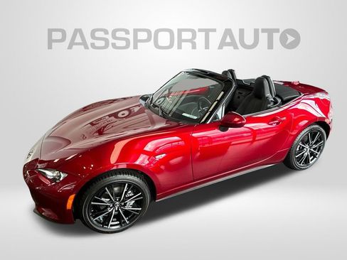 New 2025 MAZDA MX-5 Miata Grand Touring image 1