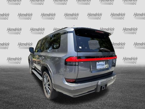 Used 2024 Lexus GX 550 w/ Accessory Package (Z1) AWD/4WD image 7