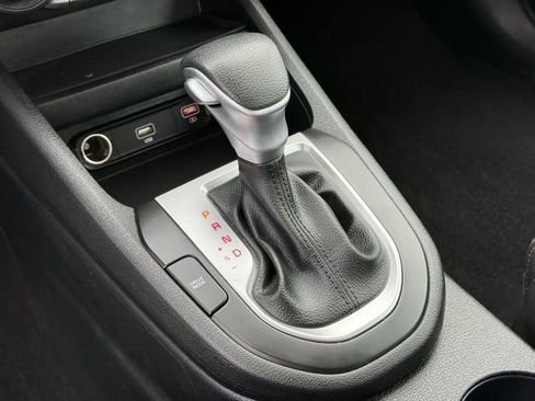 Used 2024 Kia Forte LXS FWD image 19