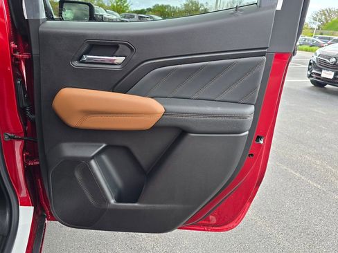 New 2026 GMC Canyon AT4 w/ Technology Plus Package AWD/4WD image 30