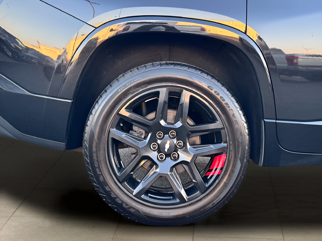 Used 2020 Chevrolet Traverse Premier w/ Redline Edition FWD image 39