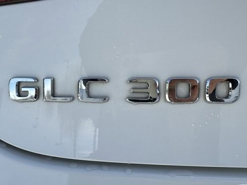 Used 2019 Mercedes-Benz GLC 300 4MATIC Coupe image 9