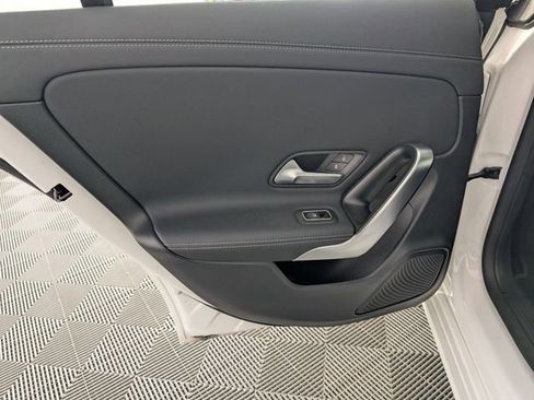 Used 2025 Mercedes-Benz CLA 250 CLA 250 image 27