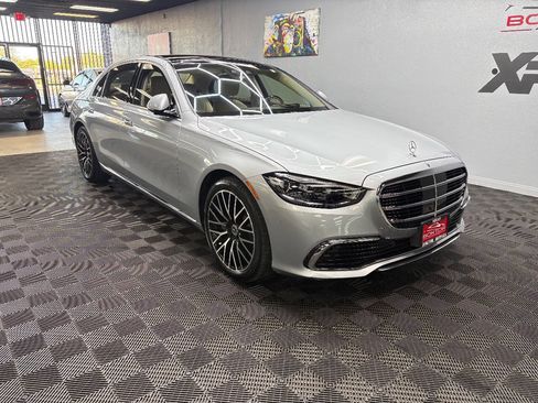 Used 2021 Mercedes-Benz S 580 4MATIC Sedan image 4