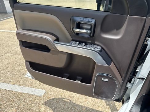 Used 2017 Chevrolet Silverado 2500 LTZ w/ Duramax Plus Package AWD/4WD image 24