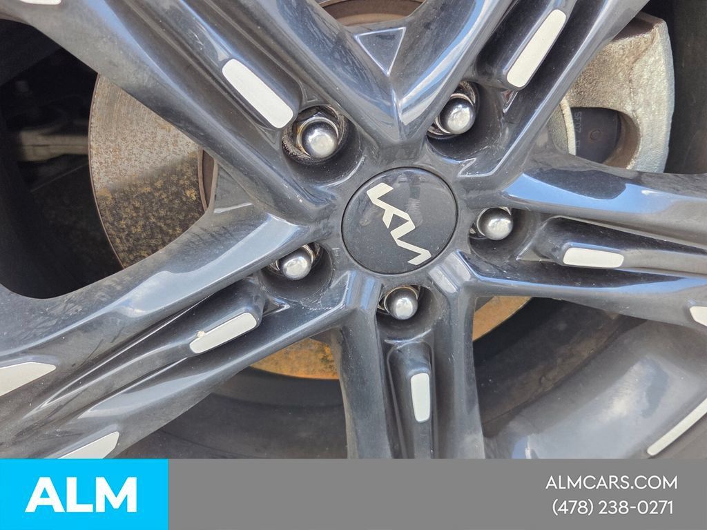 Used 2022 Kia K5 GT-Line AWD/4WD image 6