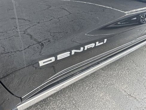 Used 2024 GMC Sierra 1500 Denali w/ Denali Reserve Package AWD/4WD image 32