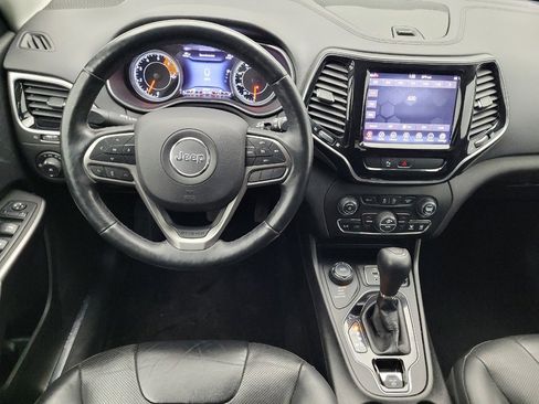 Used 2019 Jeep Cherokee Limited image 22