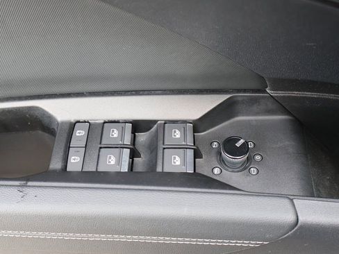 Used 2023 Audi Q4 e-tron Premium Plus w/ Premium Plus image 43