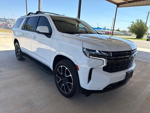 Used 2021 Chevrolet Suburban RST w/ Luxury Package RWD image 1