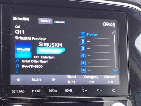 Used 2020 Mitsubishi Outlander AWD image 38
