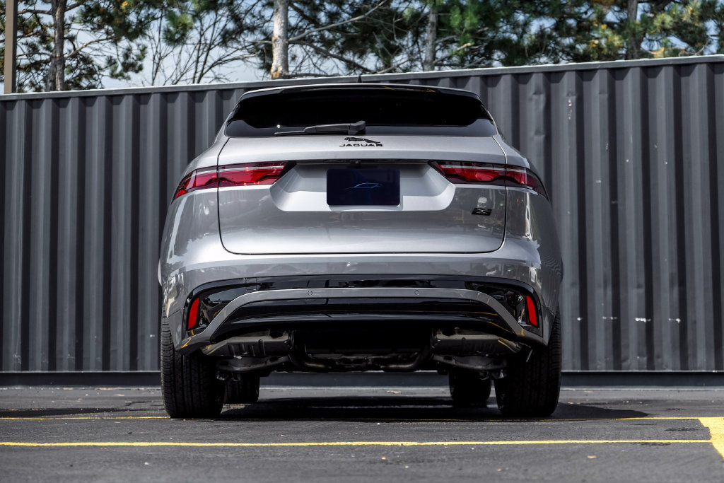 New 2026 Jaguar F-PACE R-Dynamic S AWD/4WD image 7