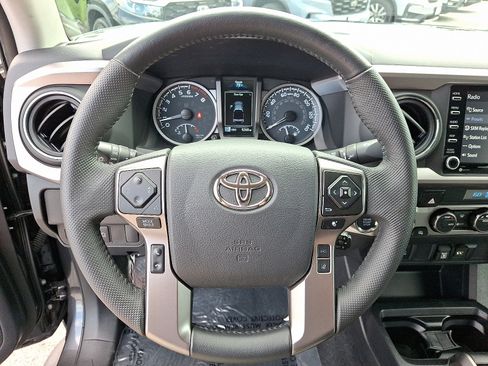 Used 2023 Toyota Tacoma SR5 AWD/4WD image 18