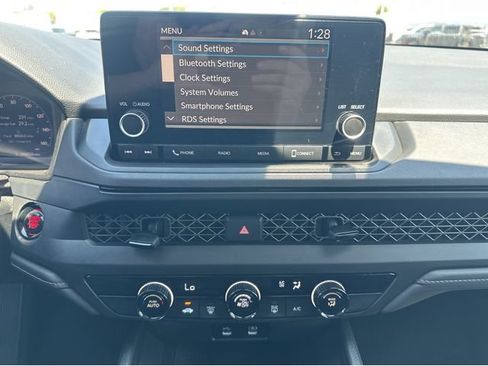 Used 2023 Honda Accord LX image 23