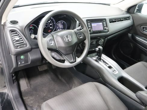 Used 2017 Honda HR-V LX image 13