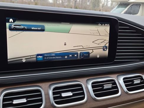 New 2026 Mercedes-Benz GLS 450 4MATIC image 13