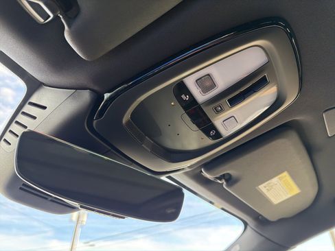 Used 2024 Volvo XC60 T8 Polestar w/ Protection Package Premier image 63