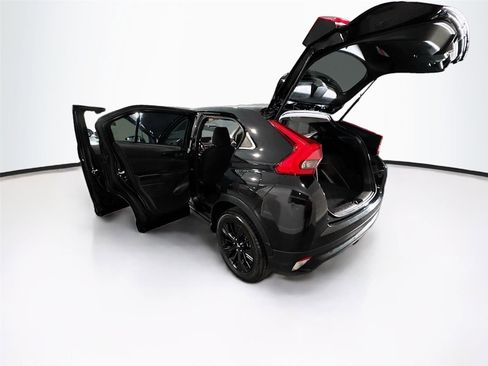 Used 2018 Mitsubishi Eclipse Cross LE AWD/4WD image 35