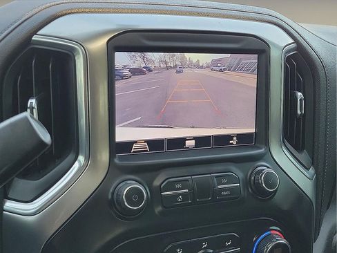Used 2020 Chevrolet Silverado 1500 RST AWD/4WD image 16