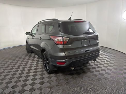 Used 2018 Ford Escape SE w/ SE SYNC Package FWD image 22