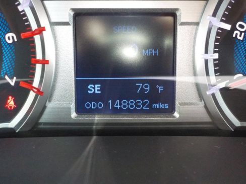 Used 2016 Toyota 4Runner Limited AWD/4WD image 16