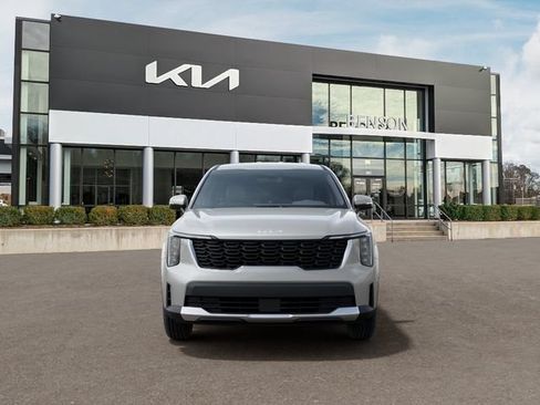 New 2026 Kia Sorento LX FWD image 3