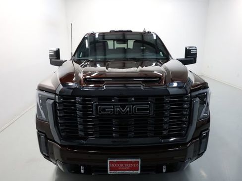 Used 2024 GMC Sierra 3500 Denali Ultimate AWD/4WD image 71