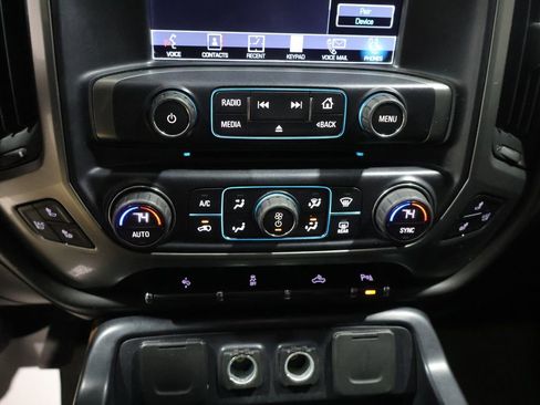 Used 2015 Chevrolet Silverado 1500 LTZ w/ LTZ Plus Package AWD/4WD image 29