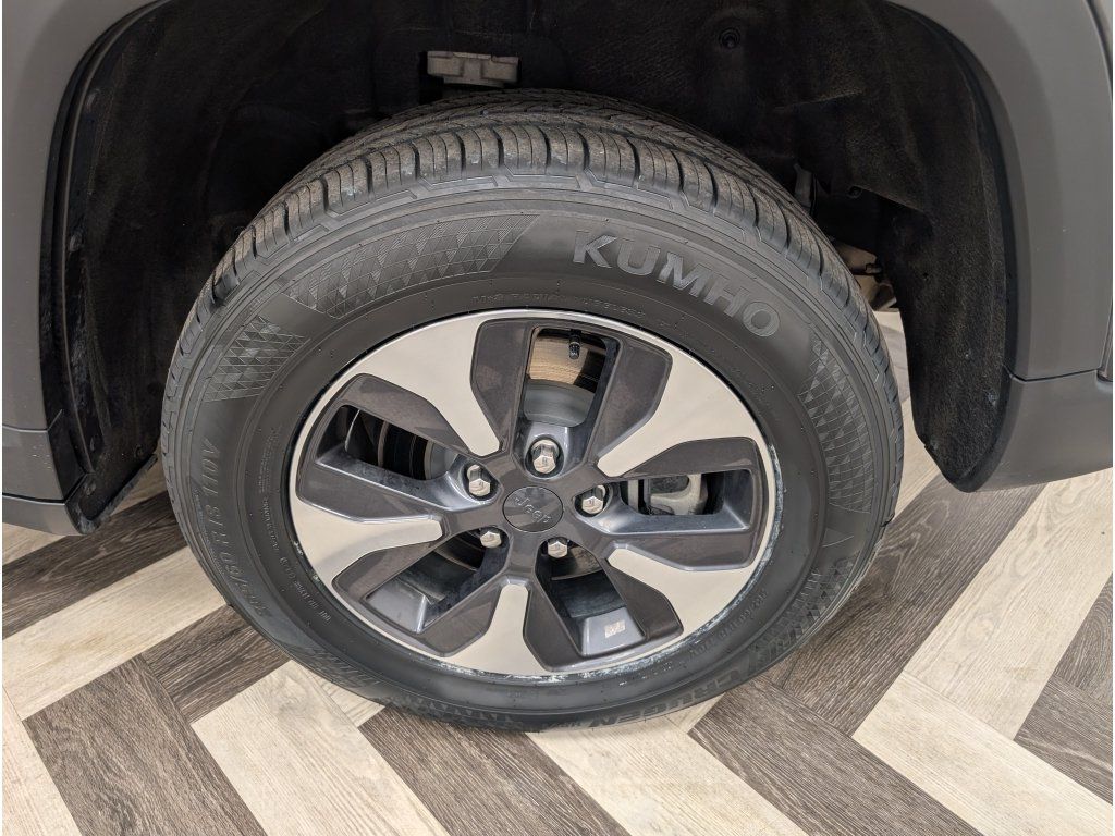 Used 2024 Jeep Grand Cherokee Limited 4xe AWD/4WD image 20