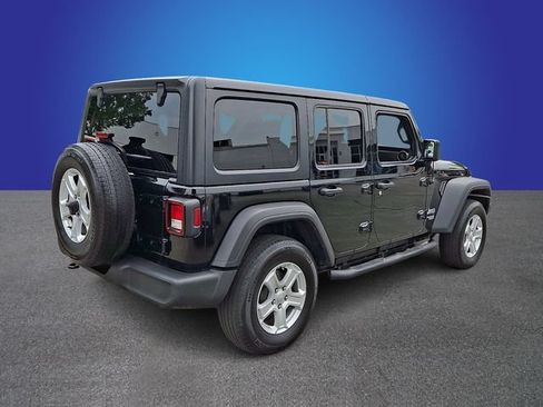 Used 2020 Jeep Wrangler Unlimited Sport S AWD/4WD image 4