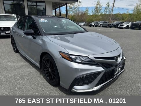 Used 2023 Toyota Camry XSE w/ Navigation Package AWD/4WD image 9