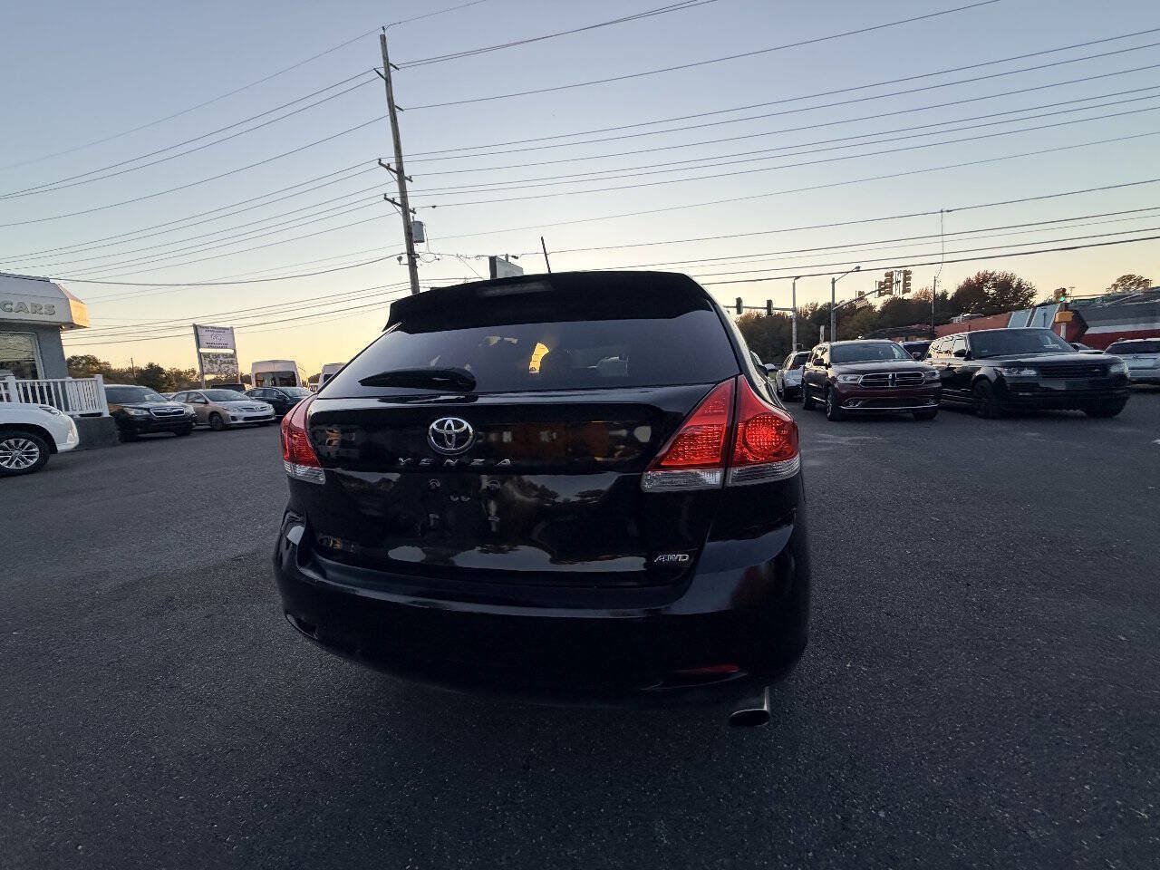 Used 2010 Toyota Venza AWD w/ Convenience Pkg image 19