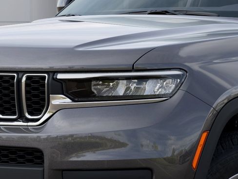 New 2026 Jeep Grand Cherokee L Laredo AWD/4WD image 10