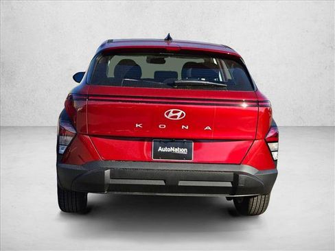 New 2026 Hyundai Kona SE image 7