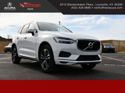 Used 2019 Volvo XC60 T6 Momentum w/ Multimedia Package image 1