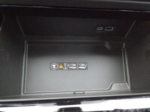 New 2026 GMC Yukon XL Elevation image 12