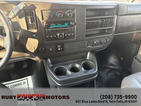 Used 2015 Chevrolet Express 2500 LS image 15