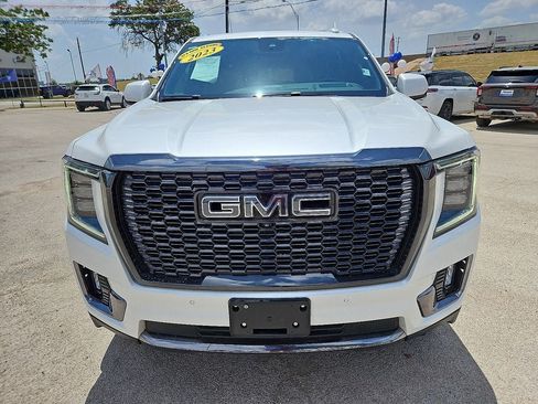 Used 2023 GMC Yukon XL Denali Ultimate AWD/4WD image 12