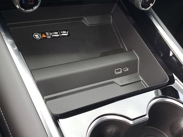 New 2026 Chevrolet Tahoe High Country AWD/4WD image 30