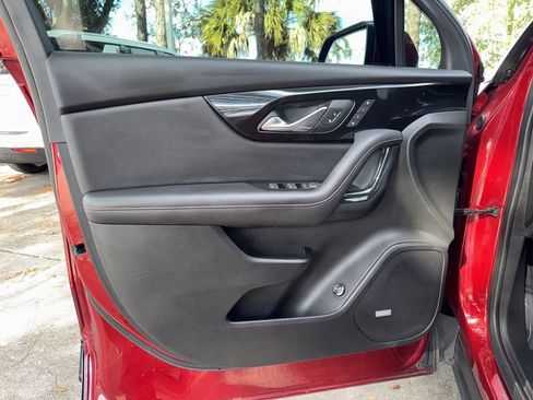 Used 2023 Chevrolet Blazer RS w/ Enhanced Convenience Package image 18