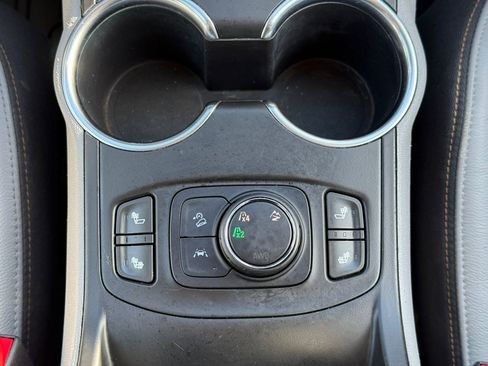 Used 2019 GMC Terrain SLT w/ Preferred Package image 33