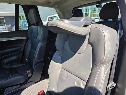 Used 2025 Volvo XC90 T8 Ultra w/ Protection Package image 11