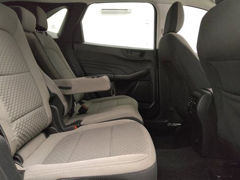 Used 2022 Ford Escape SE w/ Convenience Package FWD image 19